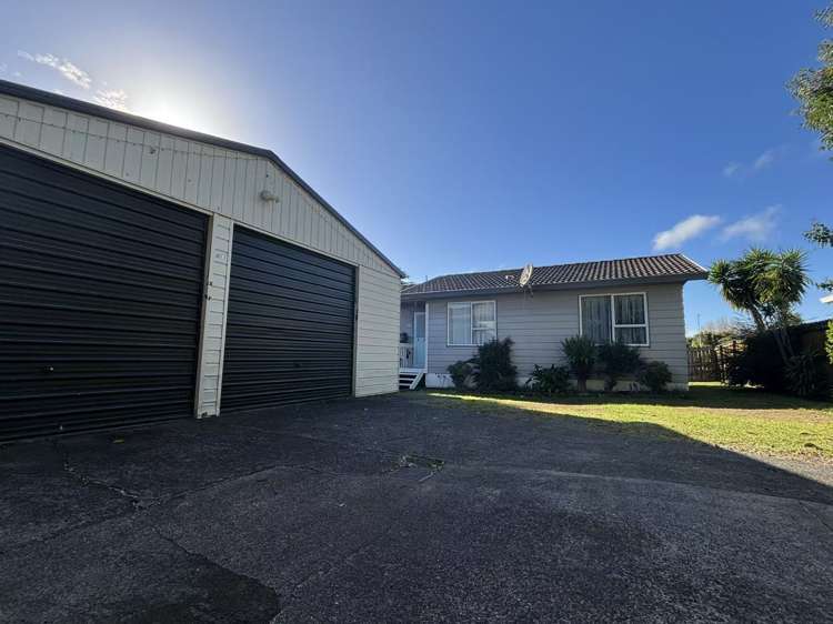 2/33 Penion Drive Otara_1