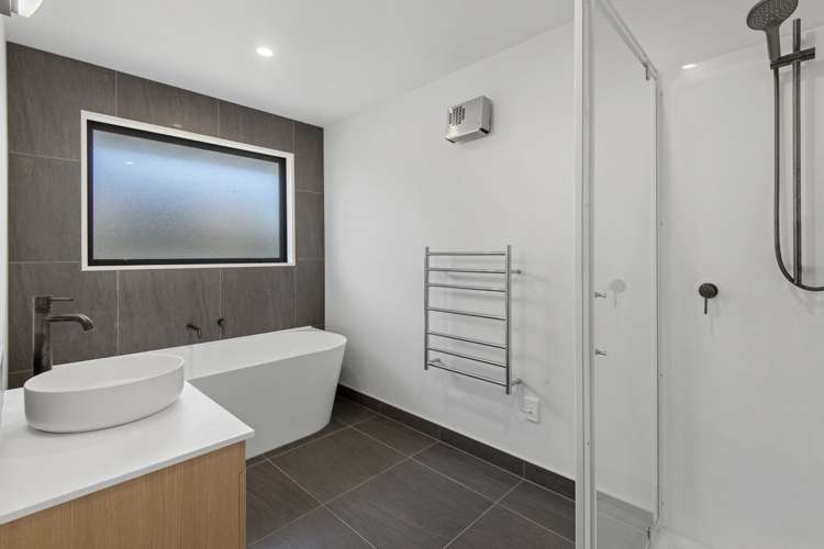 63 Blunden Road Lincoln_9