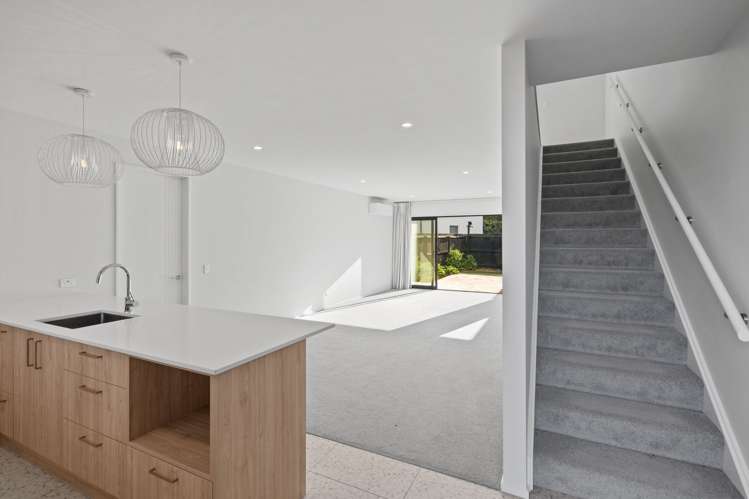 17 Eminence Drive Northwood_8