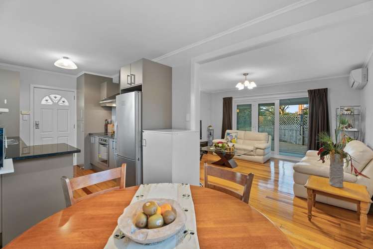 42 Terry Street Blockhouse Bay_4