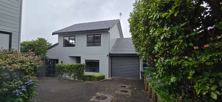 3/7 Walmsley Rd St Heliers_15