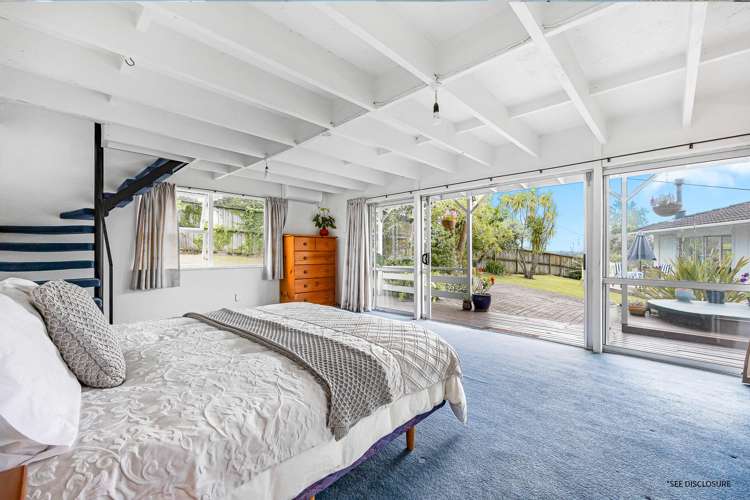 156 Godley Road Titirangi_18