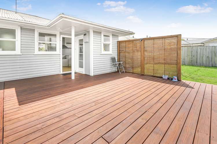 2 Clifford Street Morrinsville_13