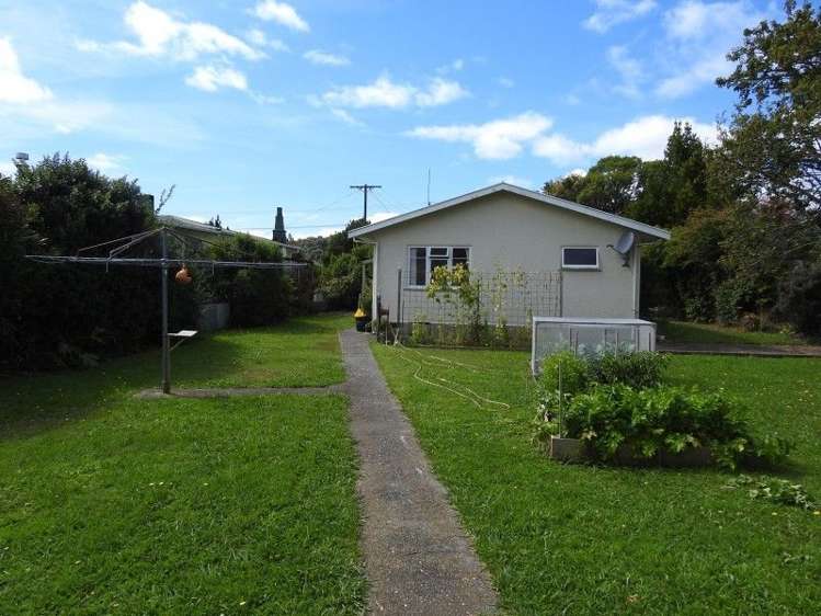 183 Commercial Street Takaka_11