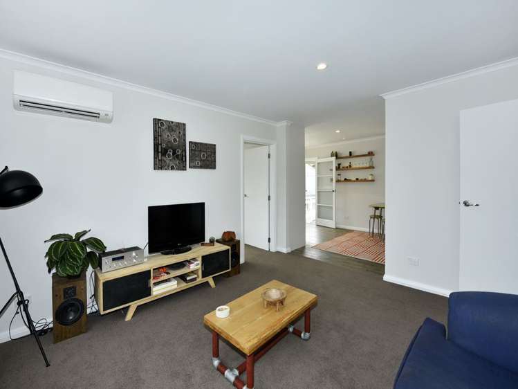 7 Maitland Avenue Stoke_5