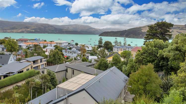 19 Walnut Place Akaroa_23