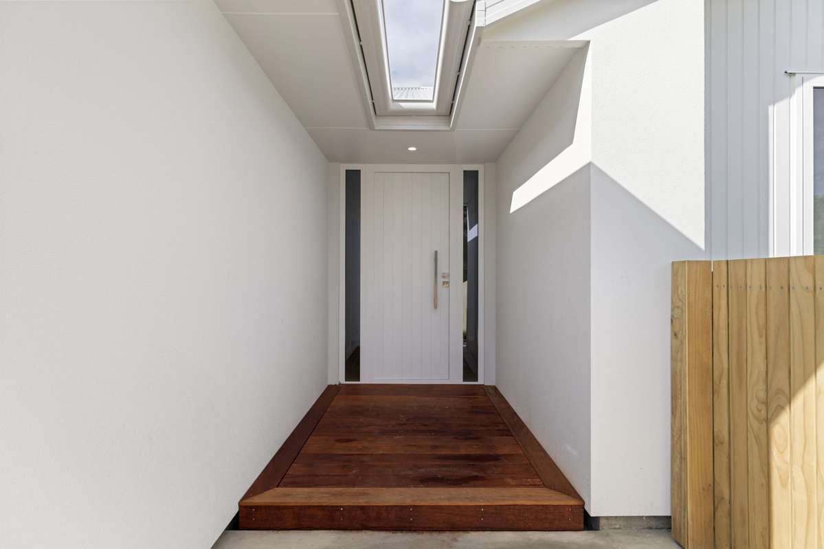 44 Solitude Crescent_4