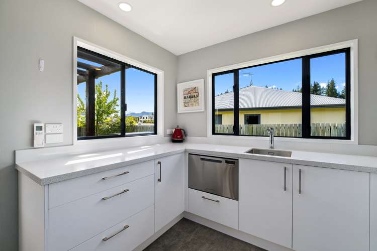 17 Kings Drive Wanaka_8