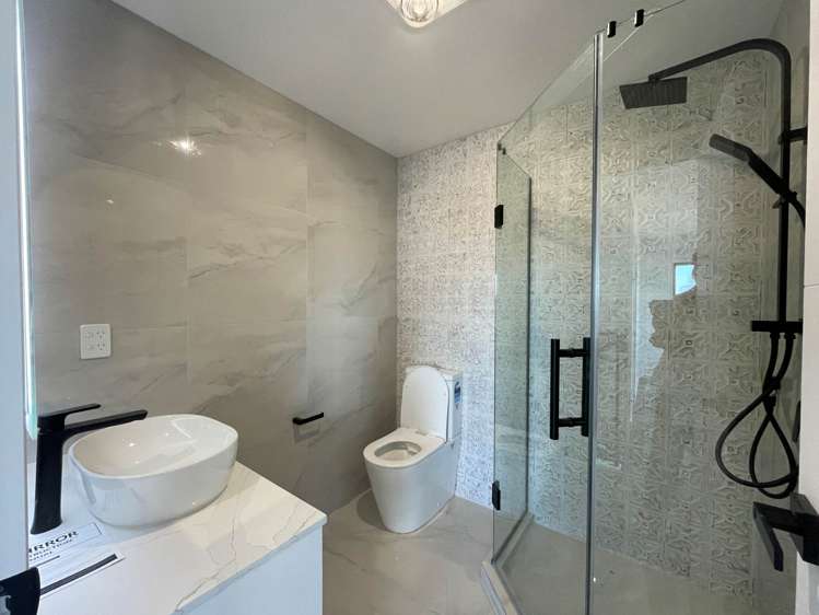 Lot 1-5/4 Glenmore Road Sunnyhills_23