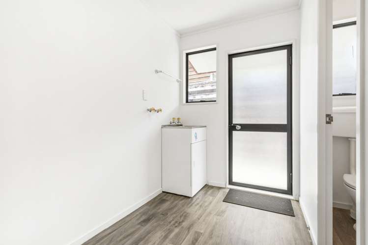 74b Resolution Road Welcome Bay_11