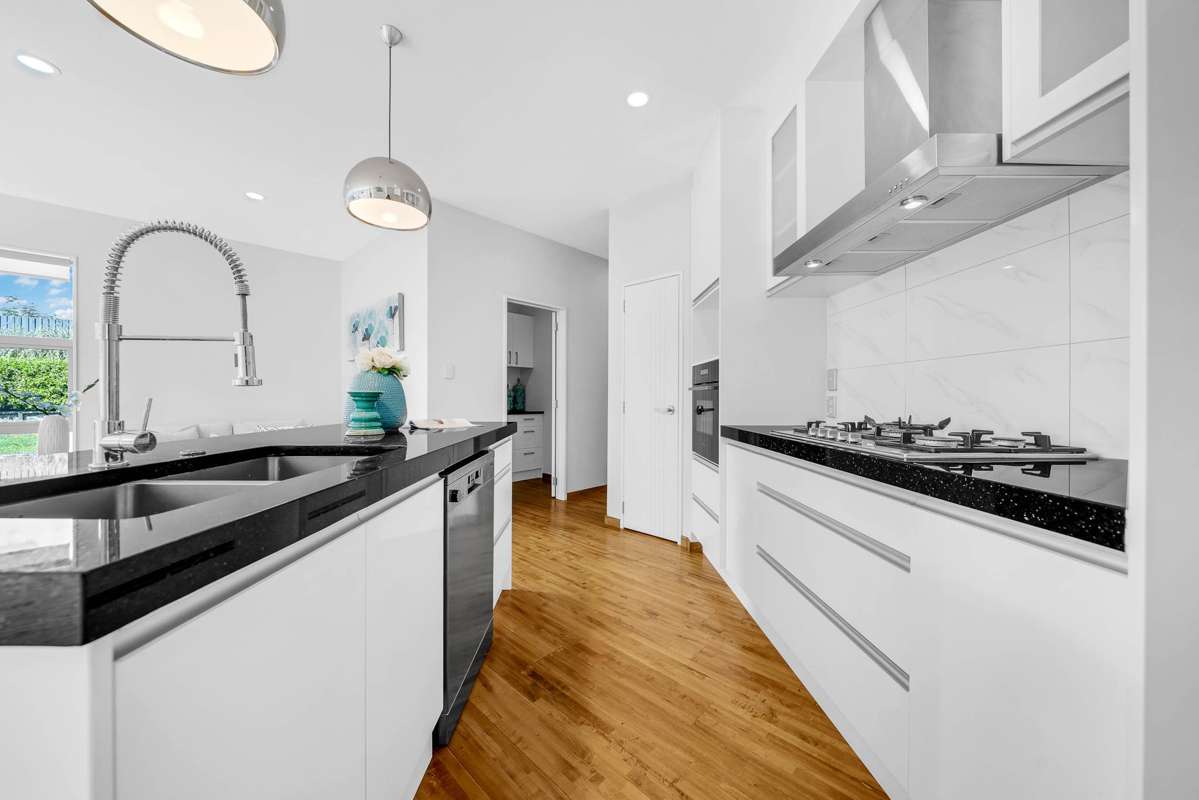 135 Harbourside Drive_4