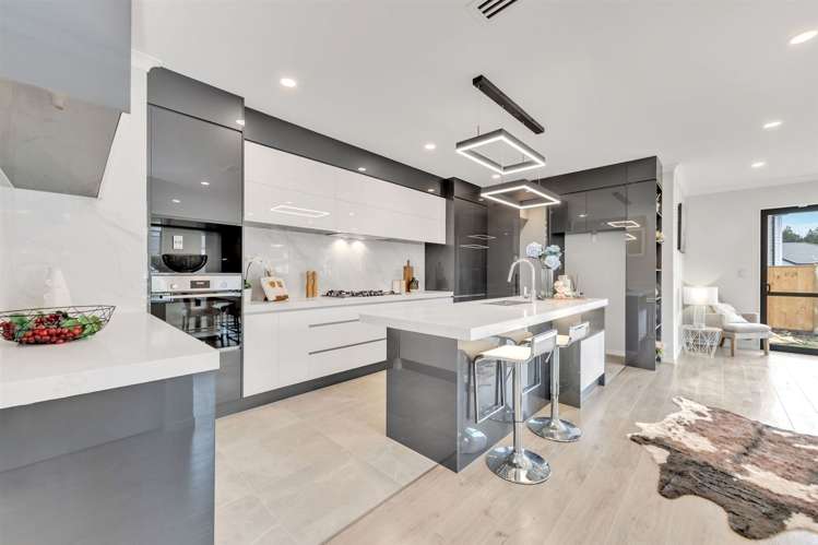 26 Koromeke Street Flat Bush_10