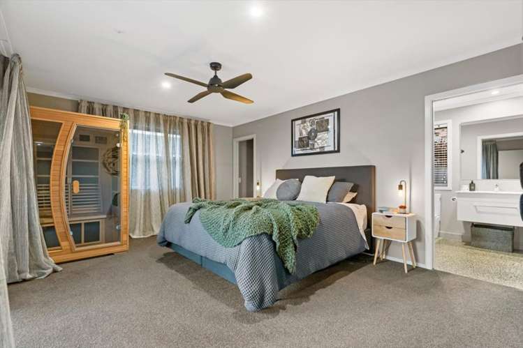 6 Donelle Place Te Puke_24