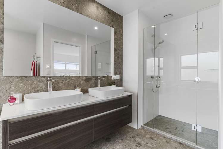 12a Fortyfoot Lane Sunnyhills_16