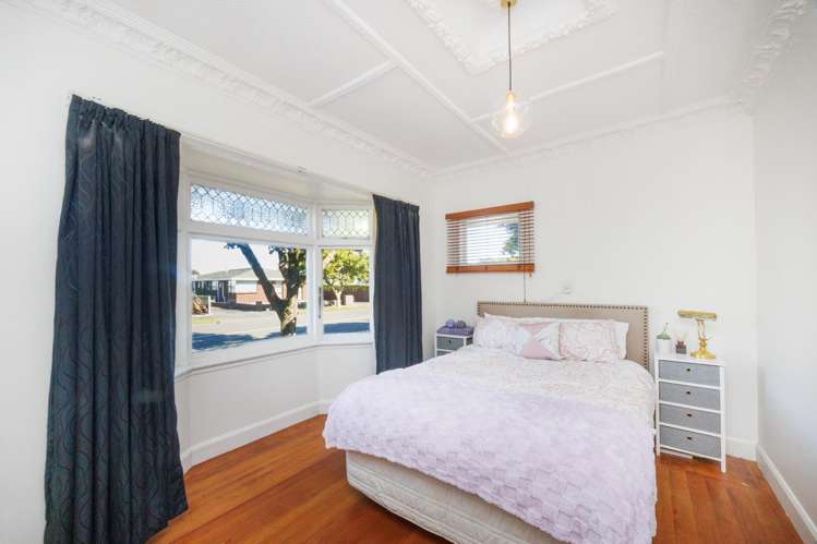 3 Saint Johns Avenue Palmerston North Central_12