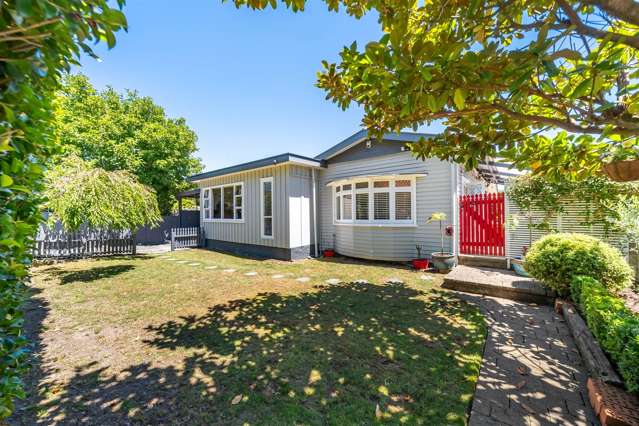 Charming Character Villa - Central Location