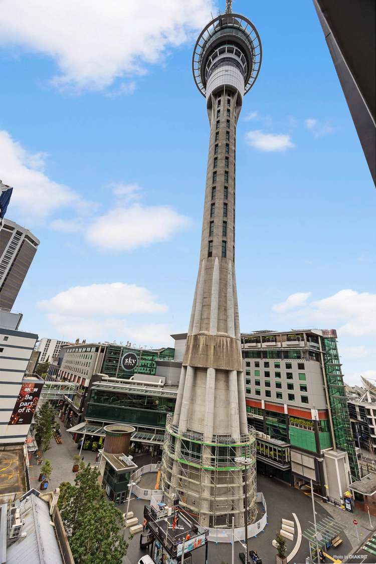 801/75 Victoria Street West City Centre_3