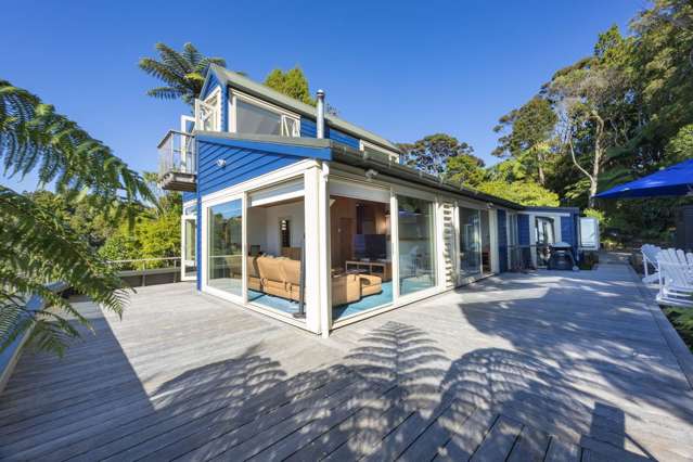 27 Quinns Road Waiatarua_2