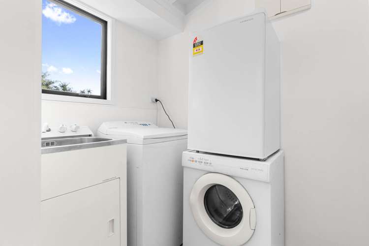 1951 Cove Road Mangawhai_19