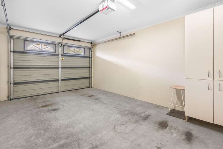 5/4 Reid Avenue Mosgiel_16