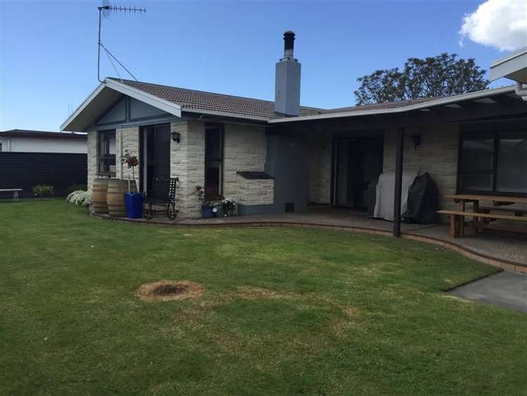 6 Neagle Place Greenmeadows_11