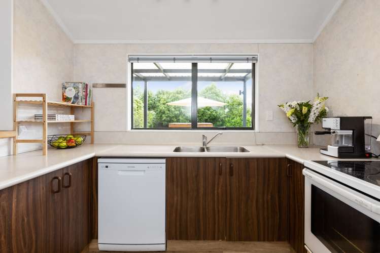 6 Symons Street Parkvale_6