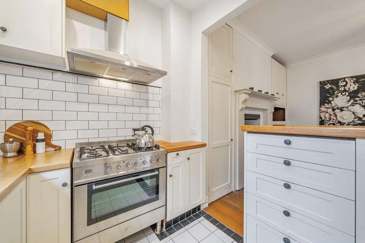 9 Parliament Street Thorndon_11