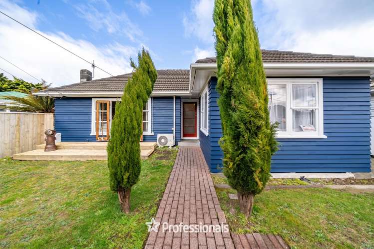 98 Wood Street Wainuiomata_3