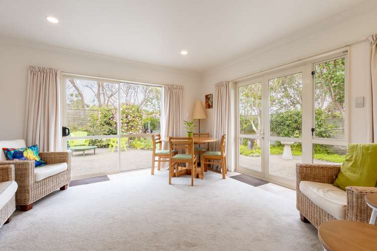 29 Avion Terrace Raumati Beach_7