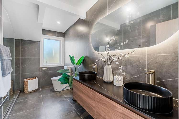 9C Olwyn Place Greenhithe_6