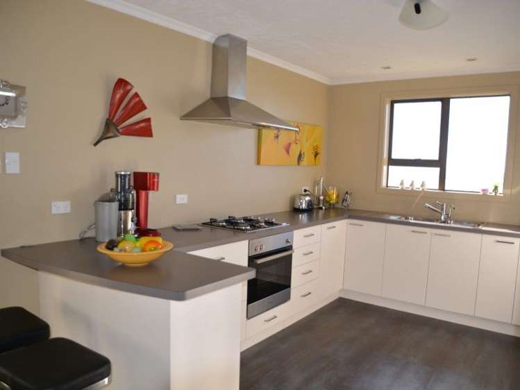 6a Raymond Street Bluff_7