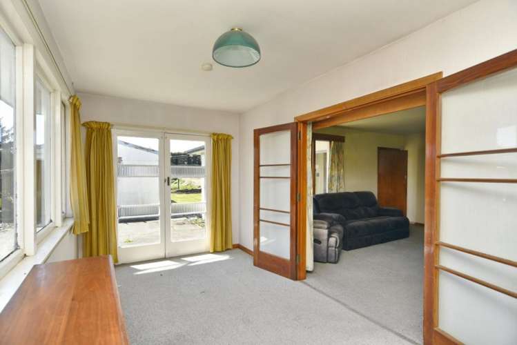 5678 West Coast Road Springfield_13