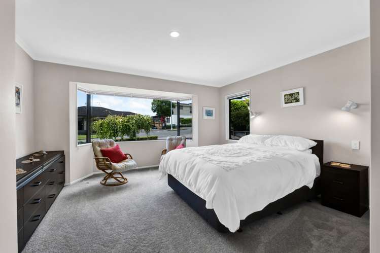 6 Kellyville Heights Merrilands_10
