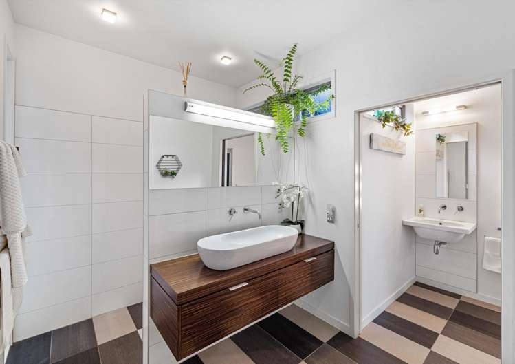 261C Walker Road East Katikati_17