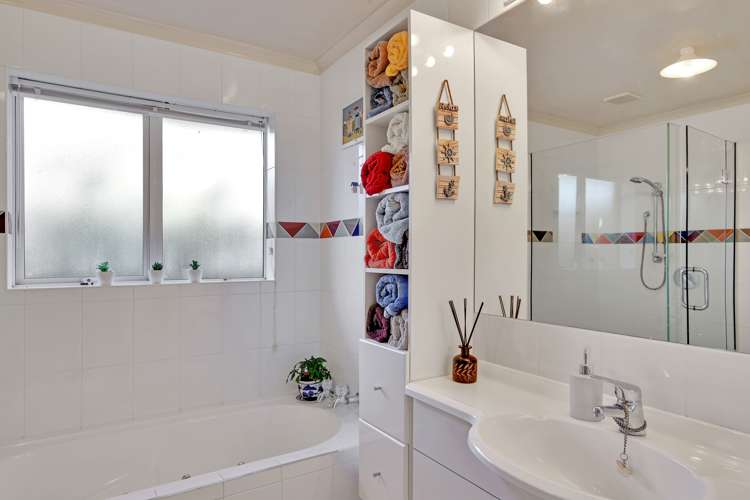 15 Barclay Place Burwood_6