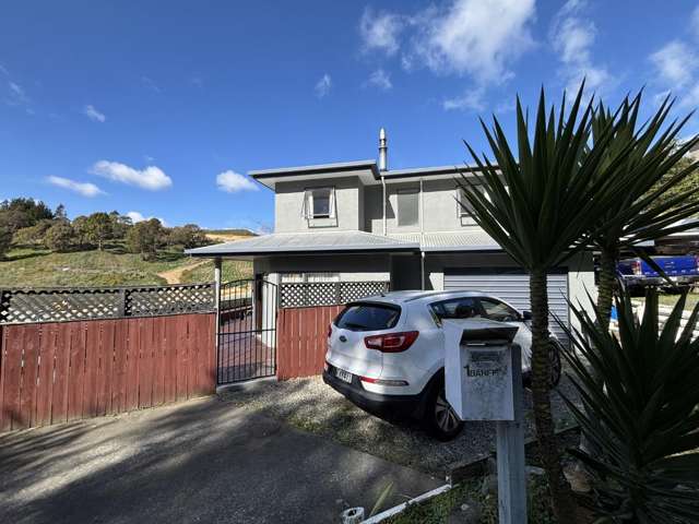 1 Banff Way 10820_2