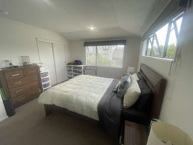 12a Commissariat Road Mount Wellington_4