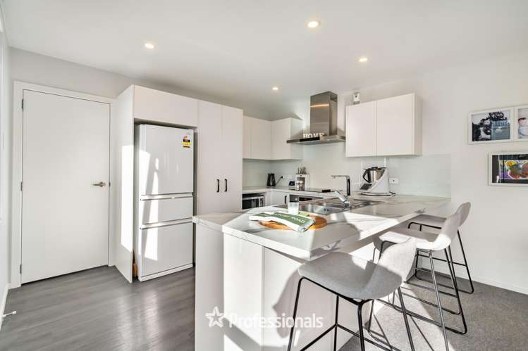 393 Stokes Valley Road Stokes Valley_2