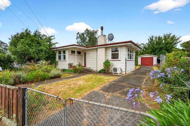 4 Hardie Grove Featherston_19