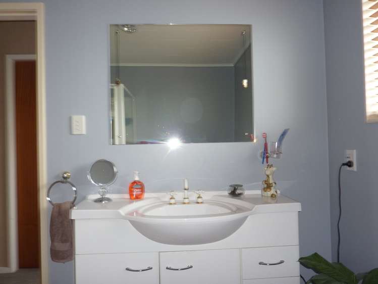 2 Martin Place Carters Beach_16