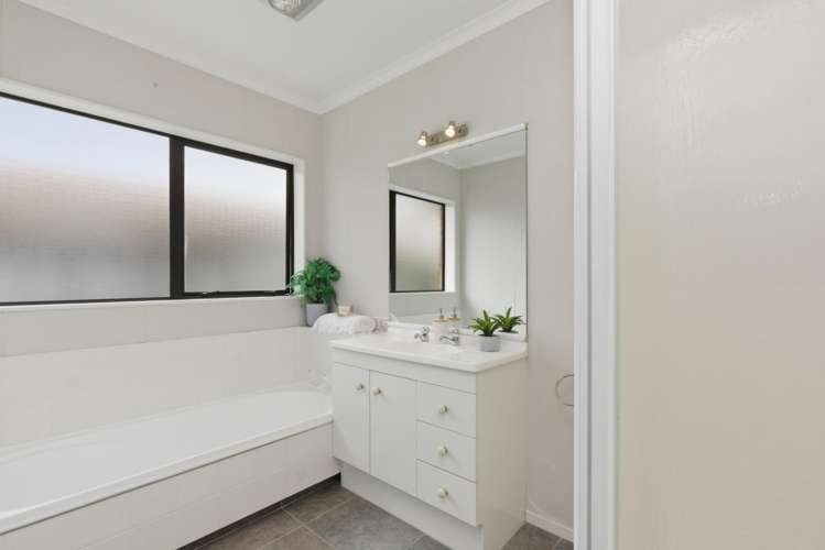 655 Grenada Street Papamoa Beach_15