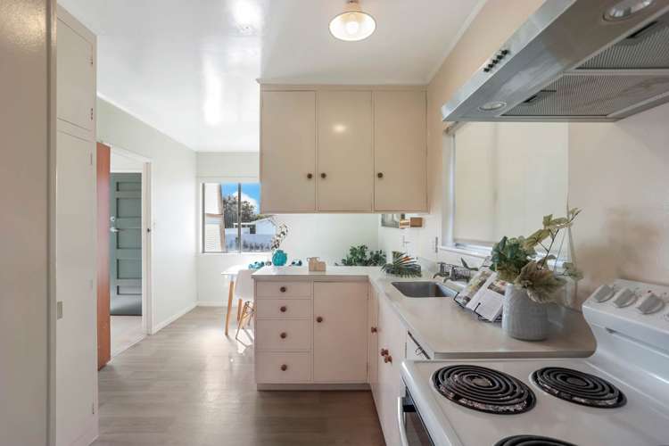 3/2 Mickle Street Te Atatu South_7