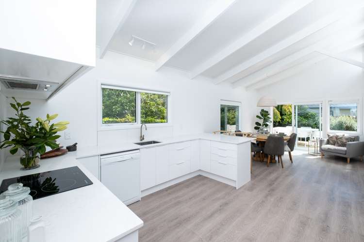 12 Margaret Avenue Havelock North_5