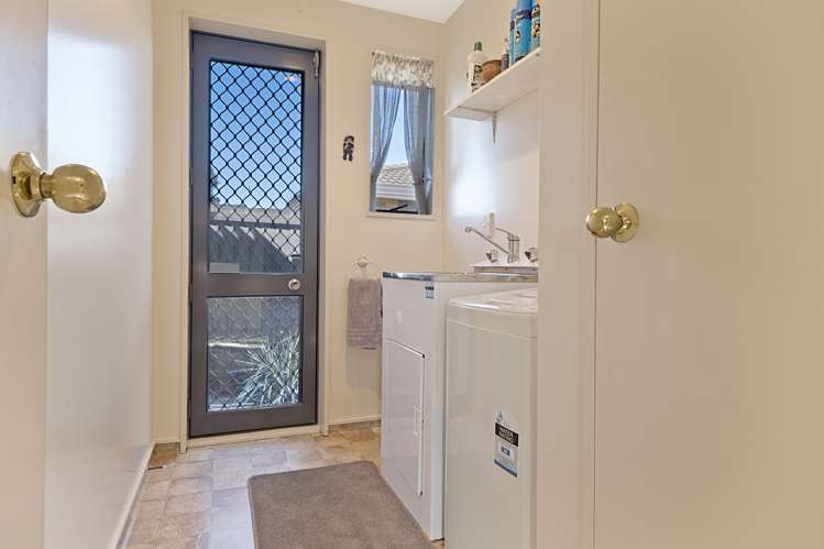 2/137 Harewood Road Papanui_14
