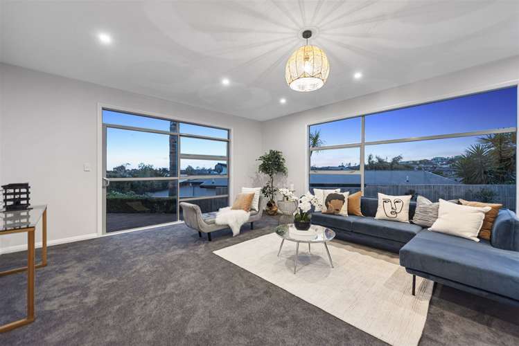 6 Heathfield Avenue Huntington_21