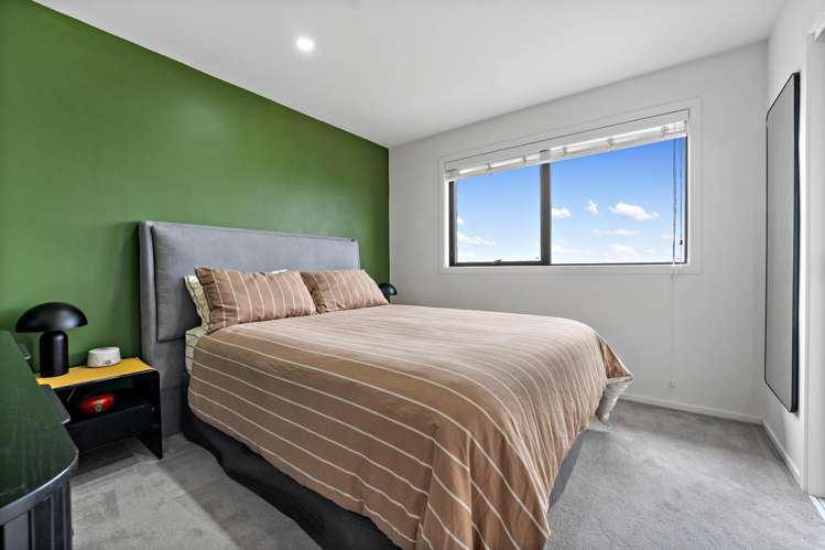 8 Paina Crescent Massey_10