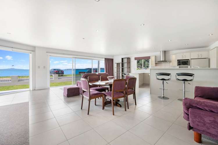 9 Arkles Strand Arkles Bay_22