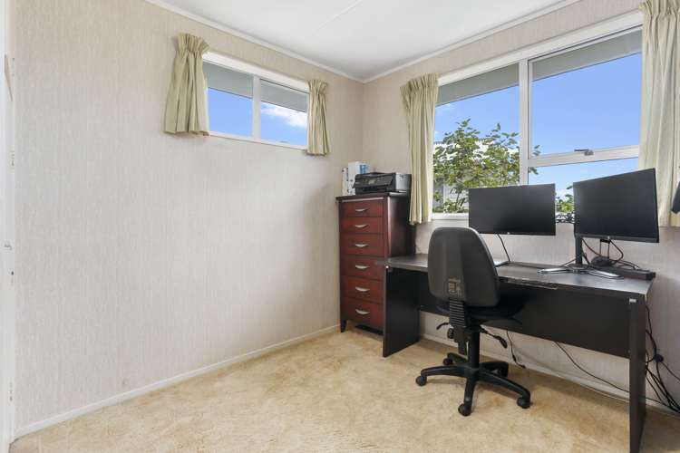 8 Sullivan Avenue Mangere Bridge_10