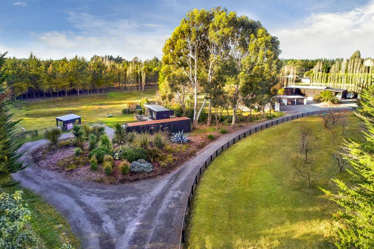 380 Halkett Road West Melton_24