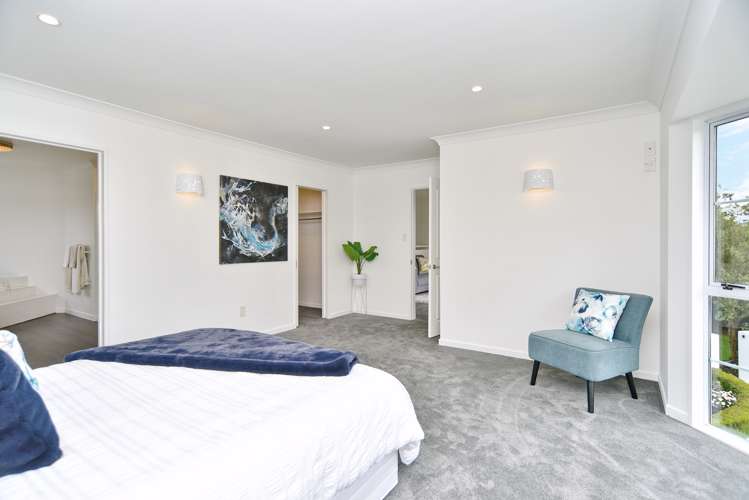 18 Travis Country Drive Burwood_13